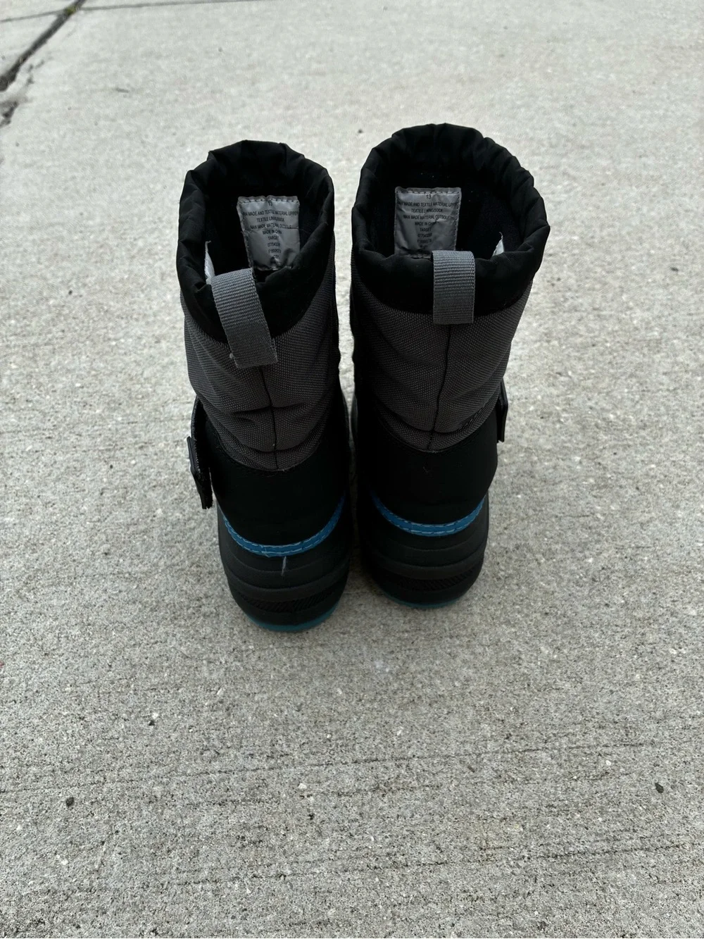 Cat and Jack Black Grey Blue Winter Snow Boots Toddler Kid Size 13